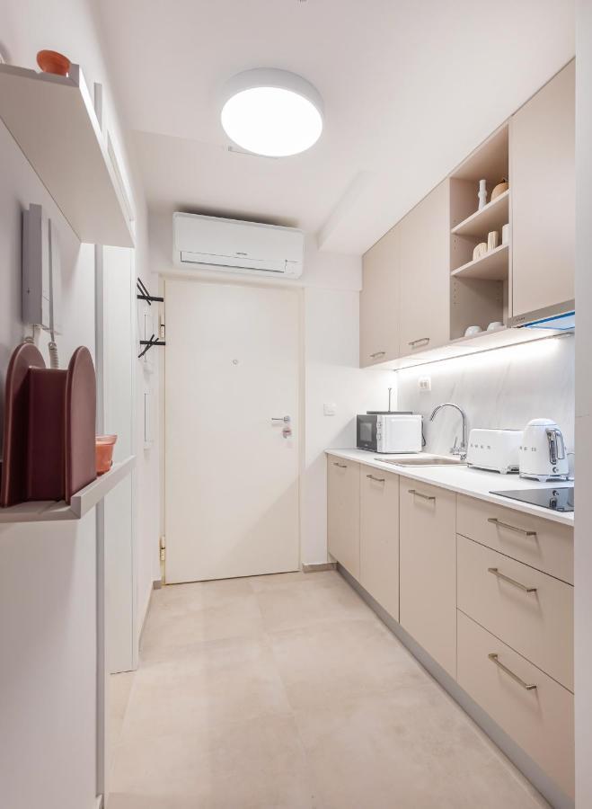 Sunny Lol Port Apartments In The City Centre Дубровник Екстериор снимка