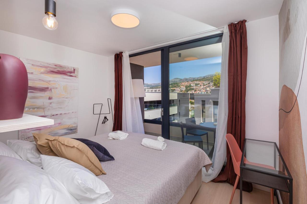Sunny Lol Port Apartments In The City Centre Дубровник Екстериор снимка