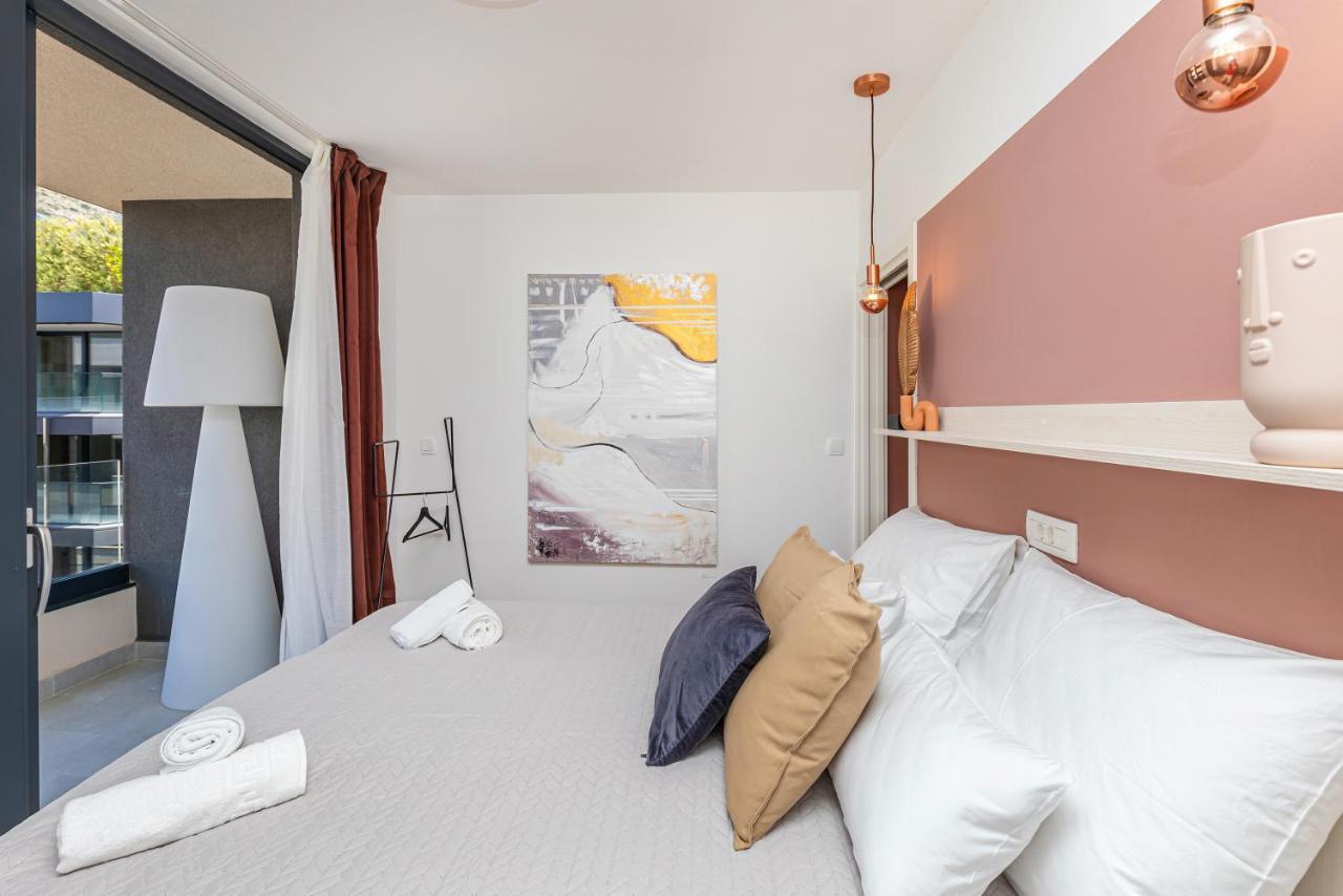 Sunny Lol Port Apartments In The City Centre Дубровник Екстериор снимка