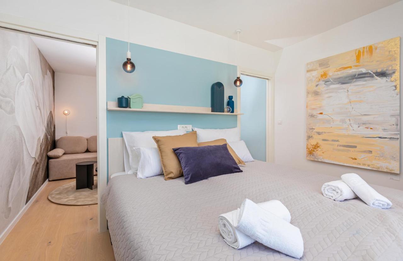 Sunny Lol Port Apartments In The City Centre Дубровник Екстериор снимка