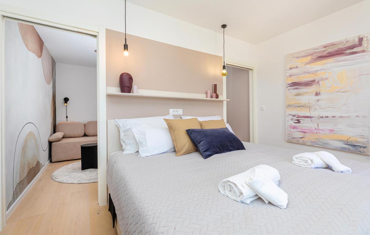 Sunny Lol Port Apartments In The City Centre Дубровник Екстериор снимка