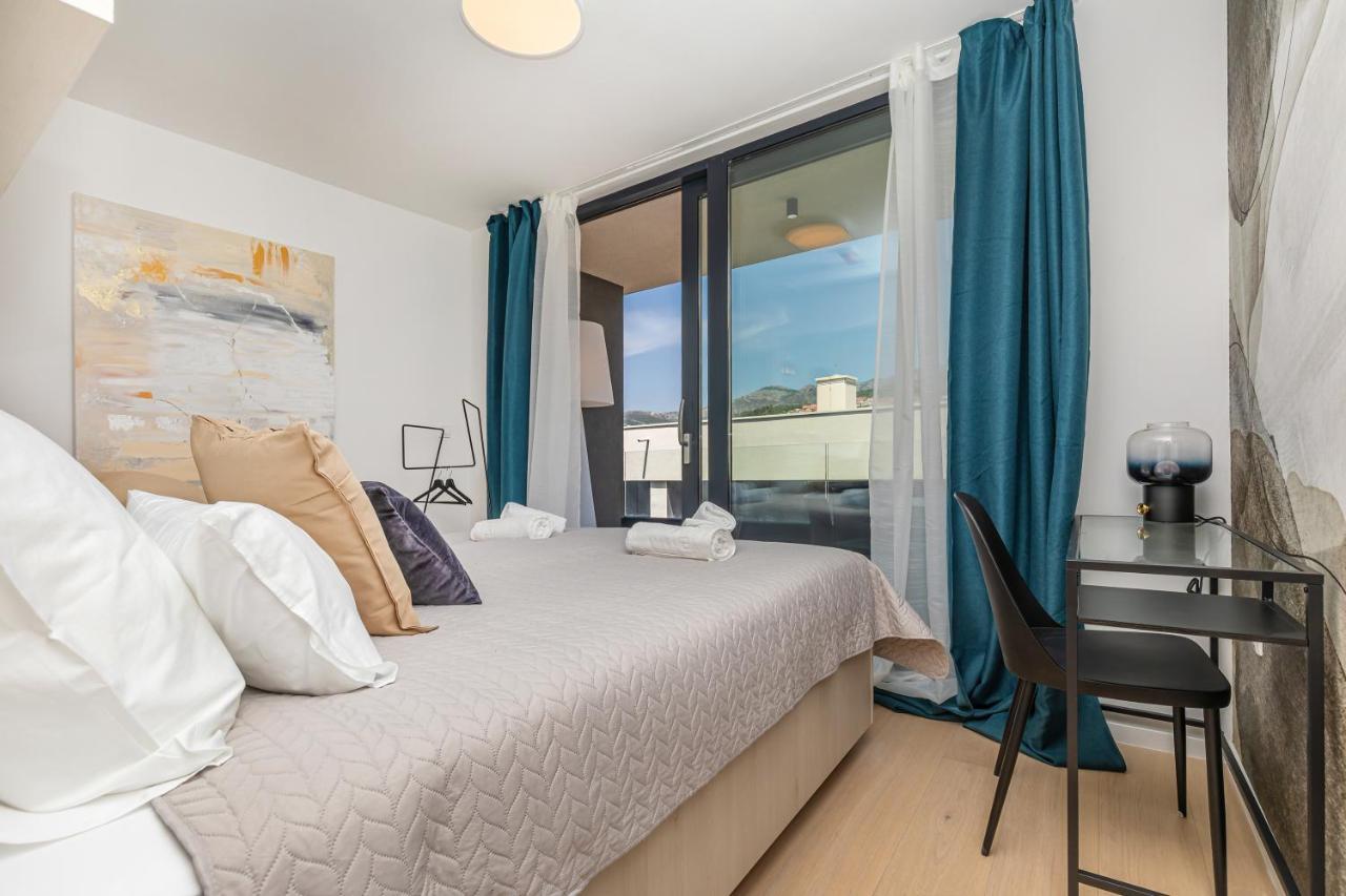 Sunny Lol Port Apartments In The City Centre Дубровник Екстериор снимка