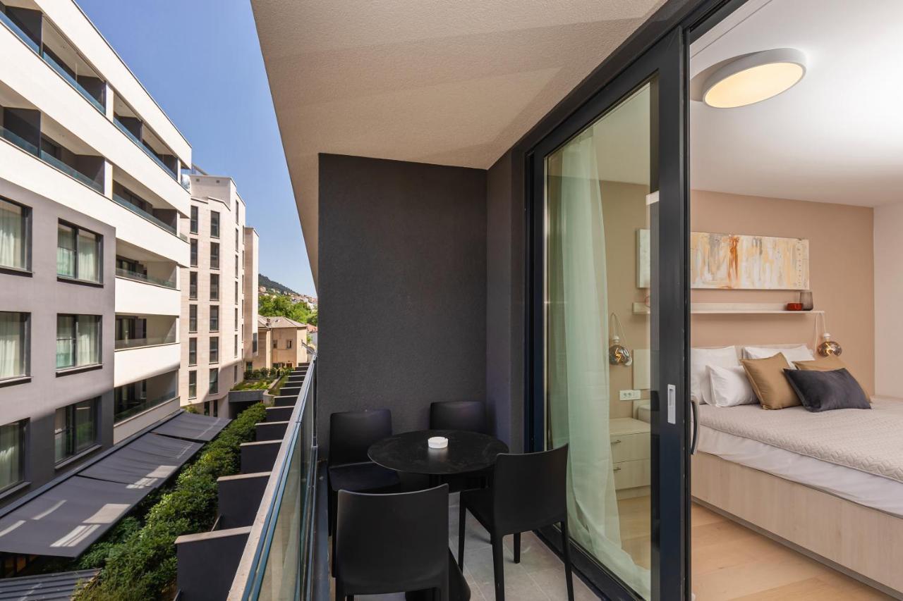 Sunny Lol Port Apartments In The City Centre Дубровник Екстериор снимка